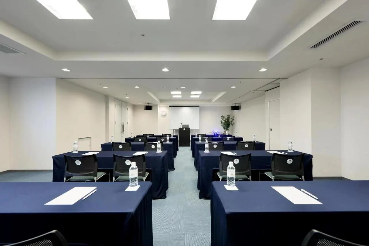 ****  Minamisenri Crystal Hotel Suita Japonya